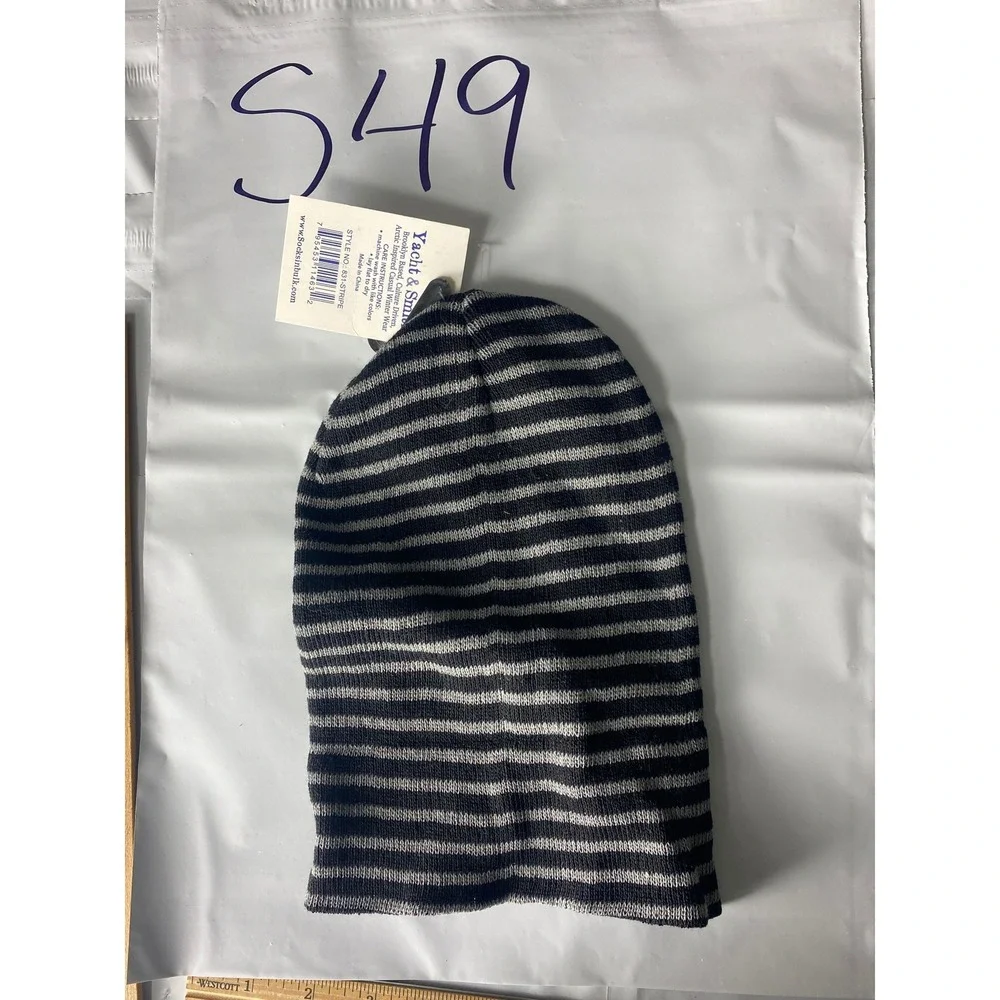 Black‎ and White Striped Knit Fabric Material Textile Roll